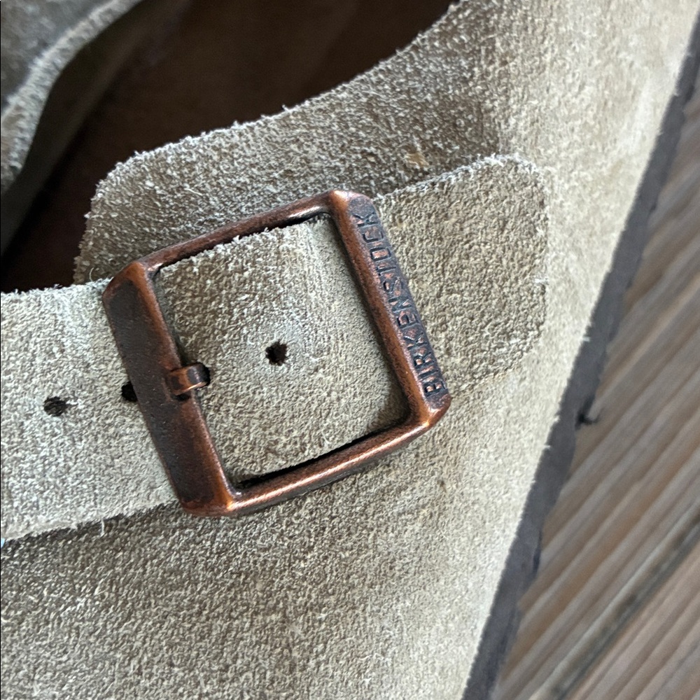 Birkenstock Clogs in Taupe - Picture 7 of 12
